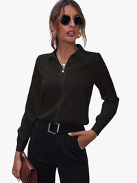 Claire | Getailleerde Blouse met Parelknopen