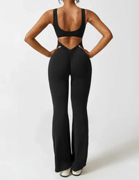 Donnah | Flared Shaping Fit Jumpsuit met V-Rug
